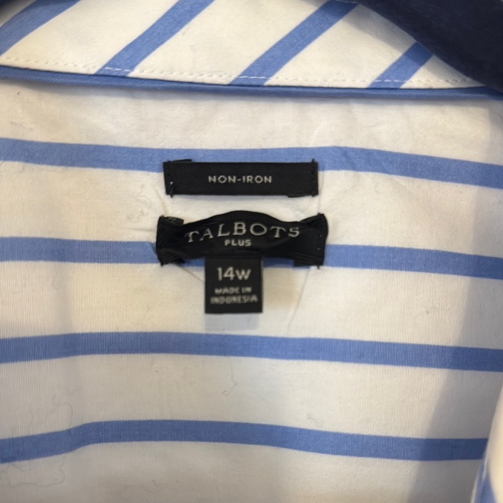 Talbot's Button Up - Picture 2 of 8